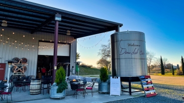 The patio at Dono dal Cielo